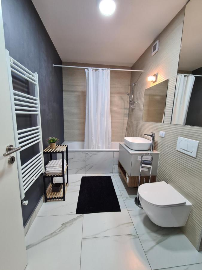 Studio Red Daire Braşov Dış mekan fotoğraf